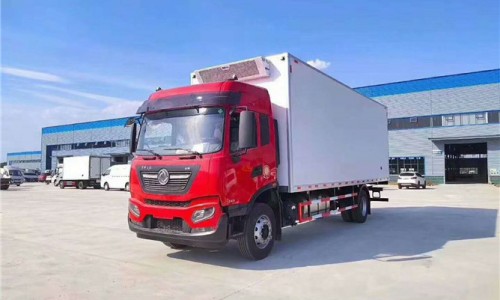东风天锦KR冷藏车