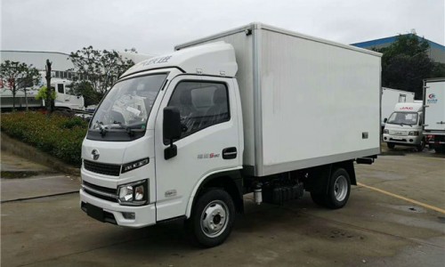 跃进福运S80冷藏车