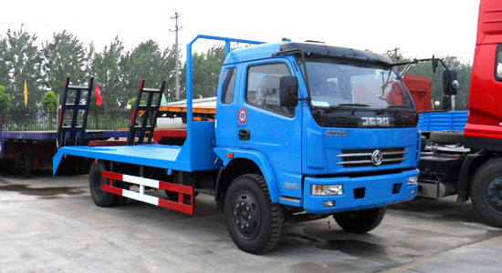 平板运输车